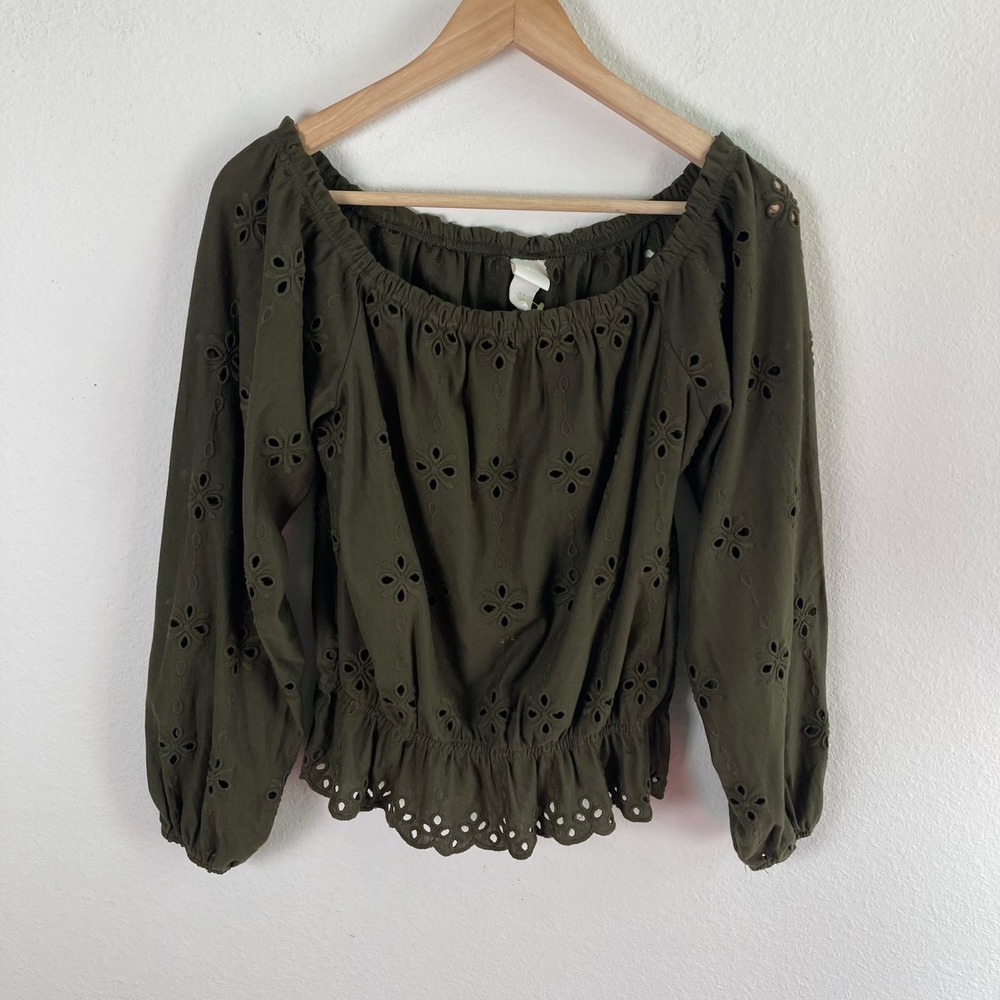 H&M Blouse Womens Medium Olive Green Eyelet Peasant Off Shoulder Smocked Peplum